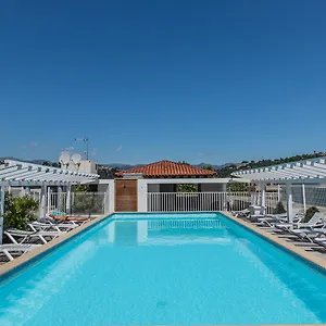 Lägenhetshotell Vacanceole - Le Crystal, Cagnes-sur-Mer